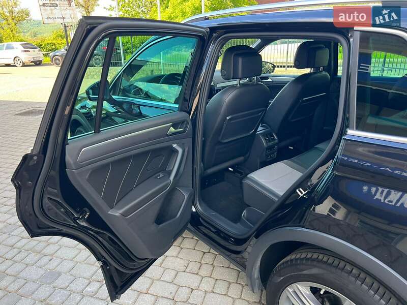 Внедорожник / Кроссовер Volkswagen Tiguan 2020 в Ужгороде