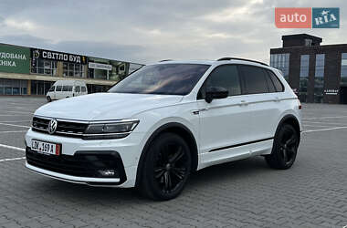 Внедорожник / Кроссовер Volkswagen Tiguan 2020 в 