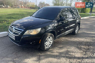 Позашляховик / Кросовер Volkswagen Tiguan 2010 в Теплику
