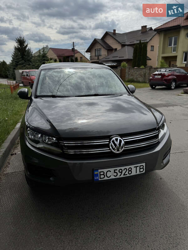 Внедорожник / Кроссовер Volkswagen Tiguan 2013 в Львове