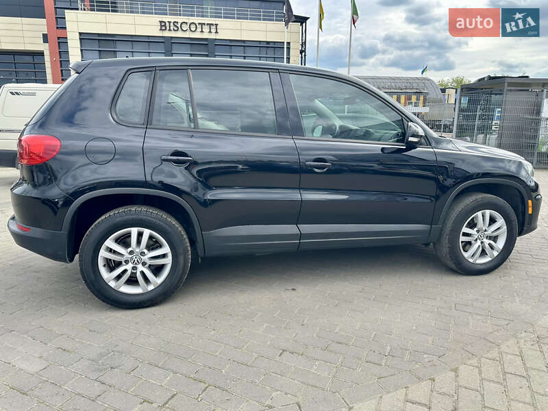 Внедорожник / Кроссовер Volkswagen Tiguan 2012 в Львове