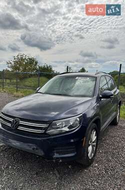 Позашляховик / Кросовер Volkswagen Tiguan 2015 в Львові