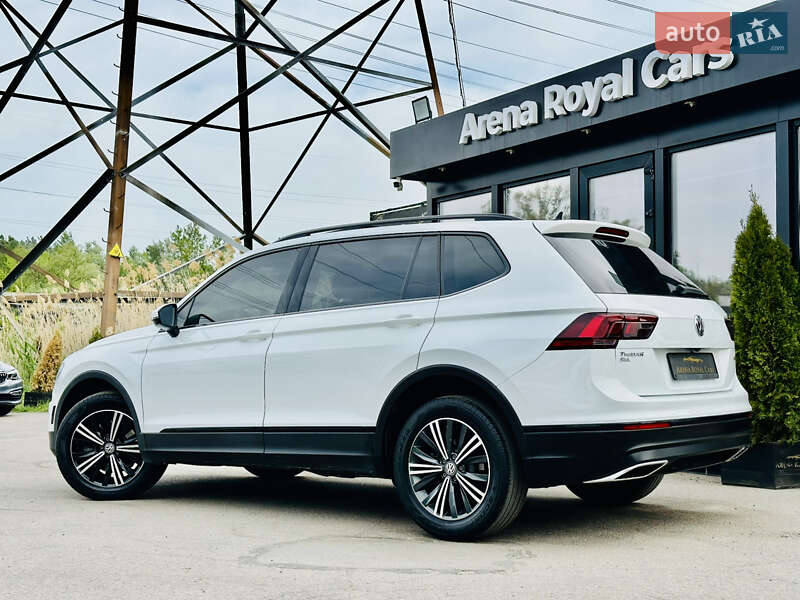Внедорожник / Кроссовер Volkswagen Tiguan 2018 в Харькове
