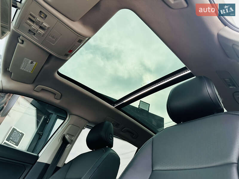 Внедорожник / Кроссовер Volkswagen Tiguan 2018 в Харькове