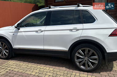 Внедорожник / Кроссовер Volkswagen Tiguan 2018 в Сваляве