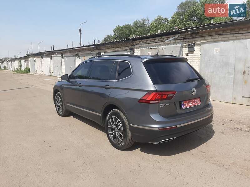 Внедорожник / Кроссовер Volkswagen Tiguan 2020 в Сумах