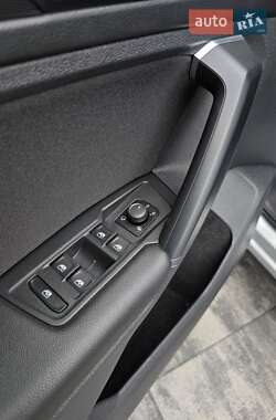 Внедорожник / Кроссовер Volkswagen Tiguan 2020 в 