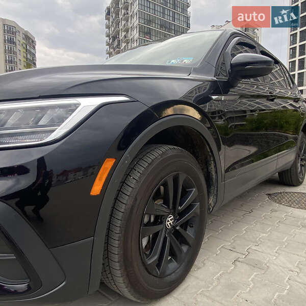 Внедорожник / Кроссовер Volkswagen Tiguan 2023 в Львове