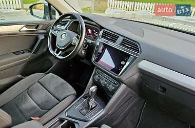 Позашляховик / Кросовер Volkswagen Tiguan 2020 в 