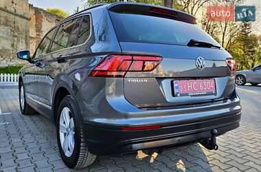 Позашляховик / Кросовер Volkswagen Tiguan 2020 в 