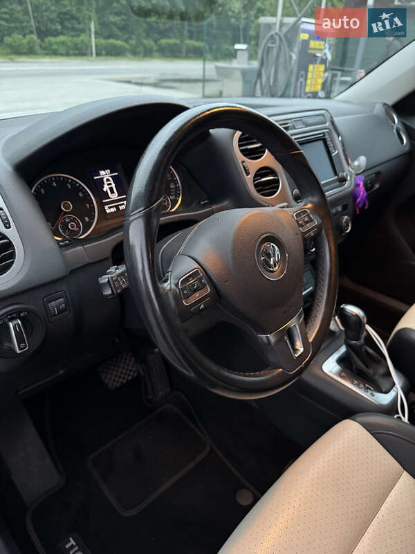 Внедорожник / Кроссовер Volkswagen Tiguan 2016 в Белой Церкви