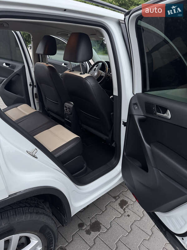 Внедорожник / Кроссовер Volkswagen Tiguan 2016 в Белой Церкви