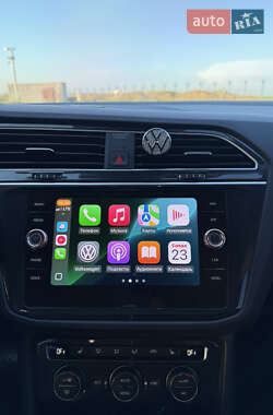 Внедорожник / Кроссовер Volkswagen Tiguan 2019 в 