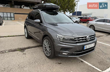 Позашляховик / Кросовер Volkswagen Tiguan 2018 в Дніпрі