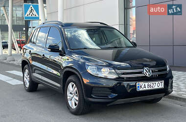 Внедорожник / Кроссовер Volkswagen Tiguan 2016 в Киеве