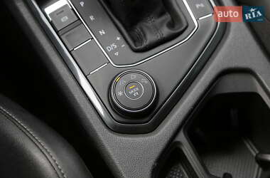 Внедорожник / Кроссовер Volkswagen Tiguan 2018 в 