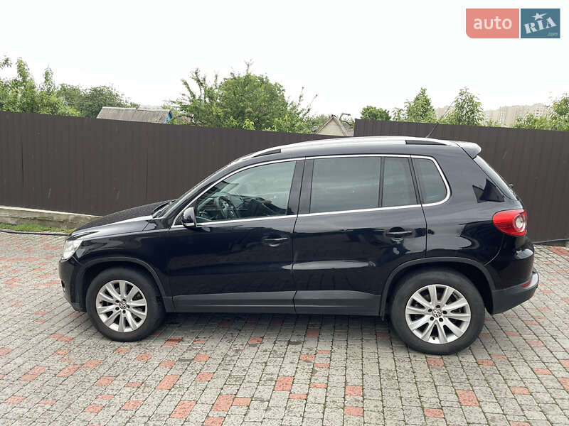 Внедорожник / Кроссовер Volkswagen Tiguan 2008 в Киеве