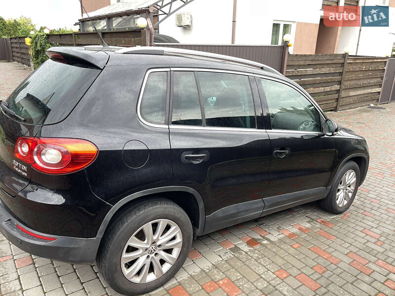 Внедорожник / Кроссовер Volkswagen Tiguan 2008 в Киеве