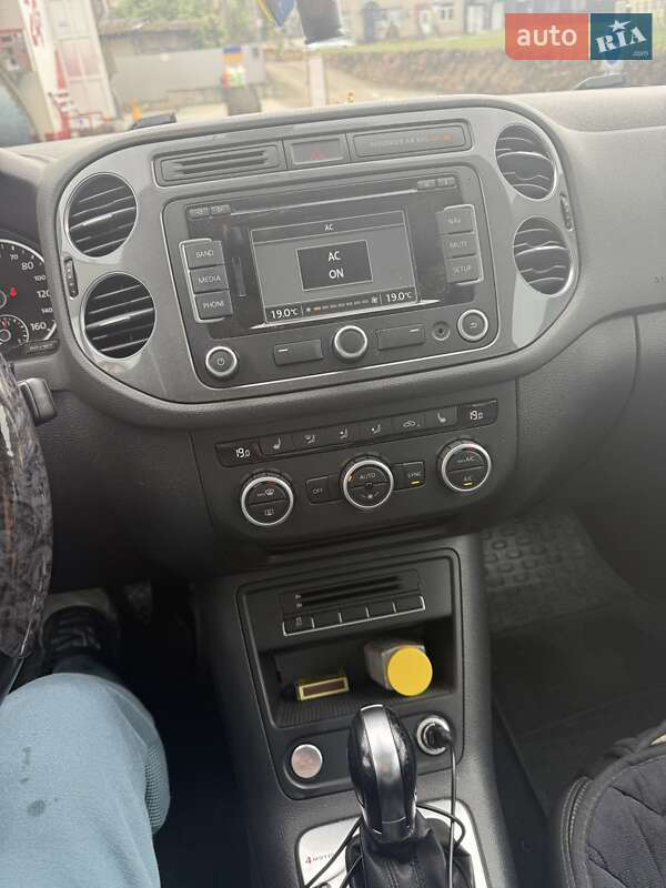Внедорожник / Кроссовер Volkswagen Tiguan 2012 в Ивано-Франковске