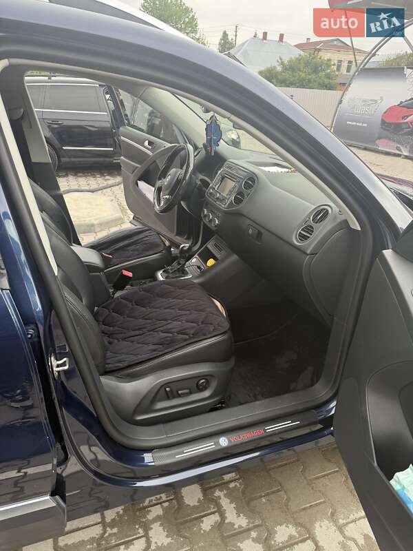 Внедорожник / Кроссовер Volkswagen Tiguan 2012 в Ивано-Франковске