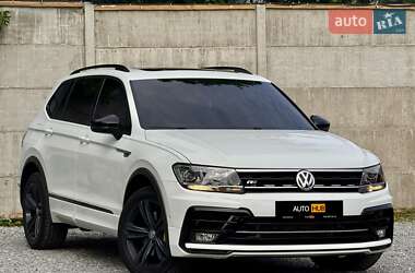 Внедорожник / Кроссовер Volkswagen Tiguan 2019 в Харькове