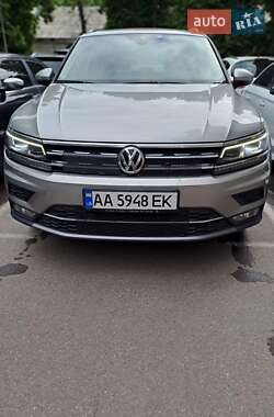 Внедорожник / Кроссовер Volkswagen Tiguan 2019 в Киеве