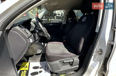 Внедорожник / Кроссовер Volkswagen Tiguan 2011 в 