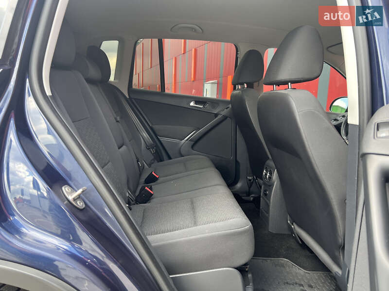 Внедорожник / Кроссовер Volkswagen Tiguan 2014 в Киеве