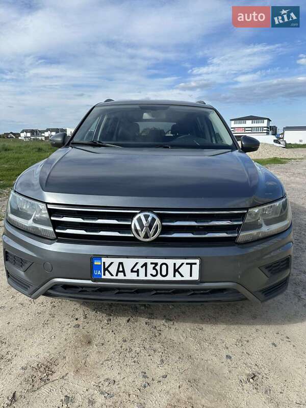 Внедорожник / Кроссовер Volkswagen Tiguan 2018 в Миргороде