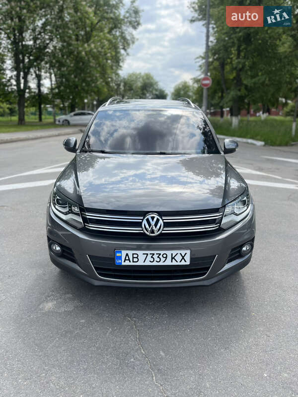 Внедорожник / Кроссовер Volkswagen Tiguan 2016 в Виннице