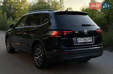 Позашляховик / Кросовер Volkswagen Tiguan 2021 в 