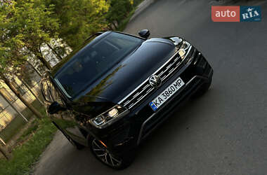 Позашляховик / Кросовер Volkswagen Tiguan 2021 в 