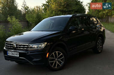 Позашляховик / Кросовер Volkswagen Tiguan 2021 в 