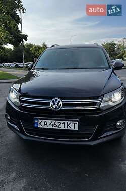 Внедорожник / Кроссовер Volkswagen Tiguan 2014 в Киеве