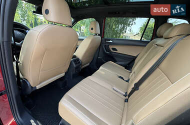 Позашляховик / Кросовер Volkswagen Tiguan 2024 в 