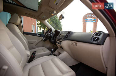 Внедорожник / Кроссовер Volkswagen Tiguan 2013 в 