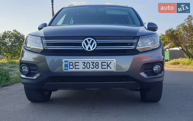 Внедорожник / Кроссовер Volkswagen Tiguan 2012 в Южноукраинске