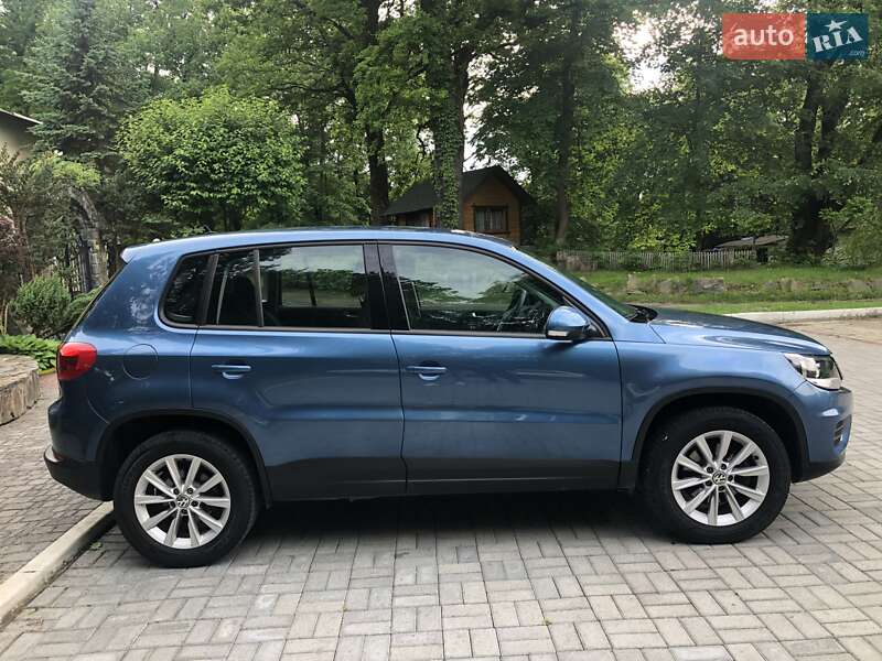 Внедорожник / Кроссовер Volkswagen Tiguan 2017 в Дрогобыче