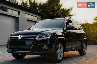 Внедорожник / Кроссовер Volkswagen Tiguan 2012 в Хмельницком
