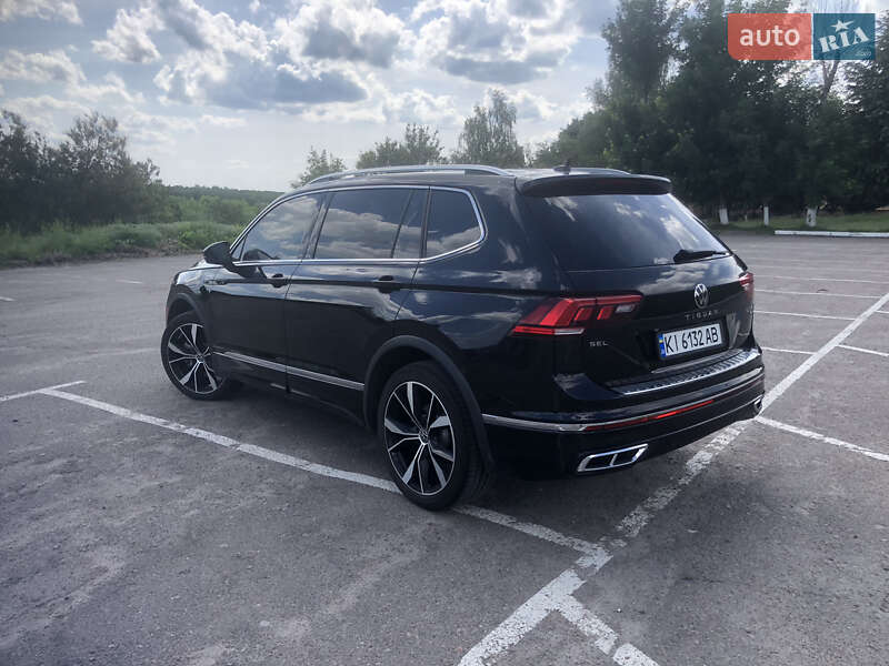 Позашляховик / Кросовер Volkswagen Tiguan 2021 в Києві
