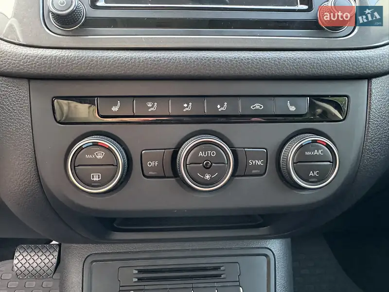 Volkswagen Tiguan 2017 VIN WVGTV7AX5HK024101 фото оголошення 25 з 98