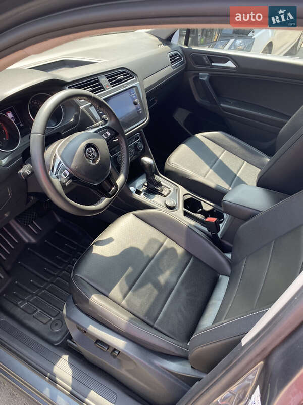Позашляховик / Кросовер Volkswagen Tiguan 2021 в Києві