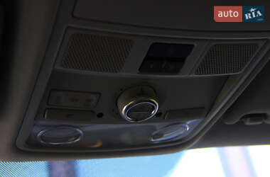 Внедорожник / Кроссовер Volkswagen Tiguan 2012 в 
