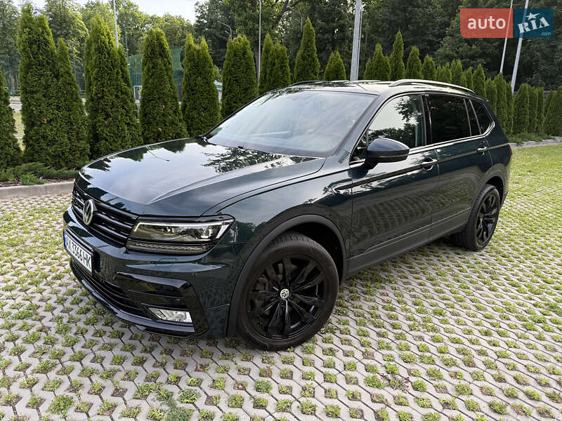 Внедорожник / Кроссовер Volkswagen Tiguan 2019 в Харькове