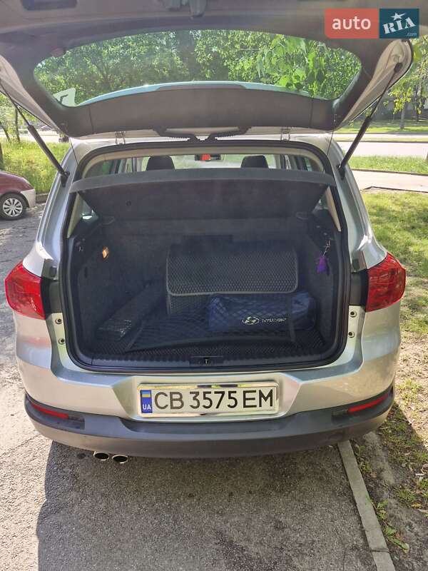 Внедорожник / Кроссовер Volkswagen Tiguan 2016 в Чернигове