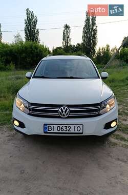 Позашляховик / Кросовер Volkswagen Tiguan 2014 в Пирятині