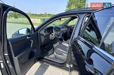 Внедорожник / Кроссовер Volkswagen Tiguan 2019 в 