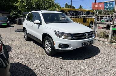 Позашляховик / Кросовер Volkswagen Tiguan 2016 в Одесі
