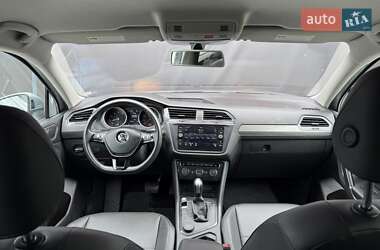 Внедорожник / Кроссовер Volkswagen Tiguan 2020 в 