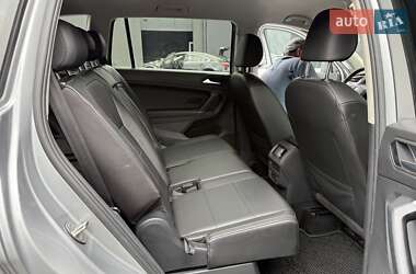 Внедорожник / Кроссовер Volkswagen Tiguan 2020 в 